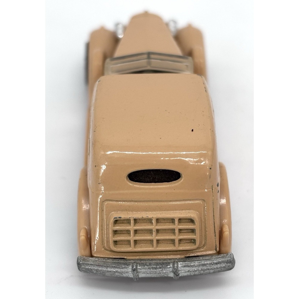 Vintage Hot Wheels '35 Classic Caddy Cadillac Tan Diecast Hong Kong 1981 - Picture 5 of 7